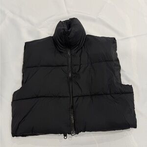 Women's Black Quilted Puffer Vest - Zipper Front